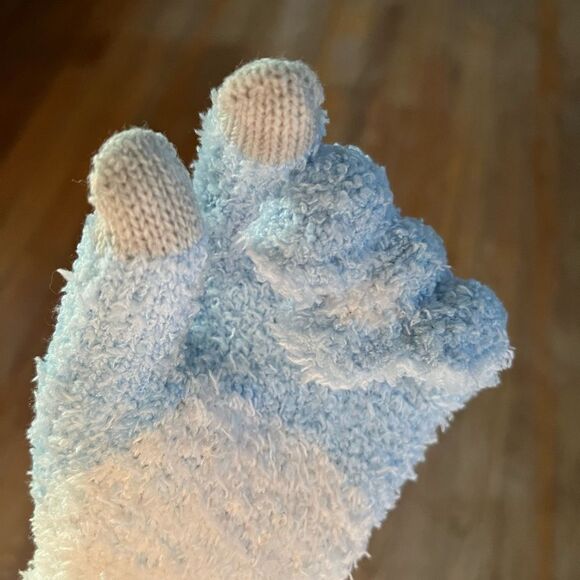 Cinnamoroll Plush Gloves - Picture 6 of 6